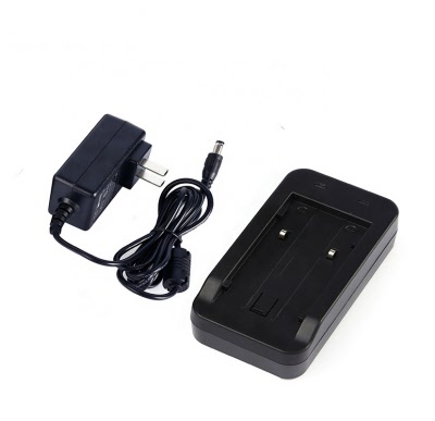 Geomax ZT 20 /20R/30R ZCH302 battery charger Geomax ZT 20 /20R/30R ZOOM 20/30/35PRO GEB302 charger